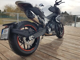 NK 800 CFmoto - 13