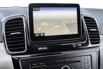 Mercedes-Benz GLE 350d 4MATIC, 190 kW, (2016) - 13