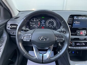 Hyundai i30 CW 1.6 CRDi Family - 13