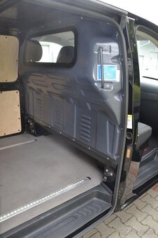 Mercedes Benz Vito 116 CDi XL 9G automat 2021 - 13