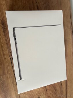 MacBook Air 13” M2 256Gb 8GB ram space gray - 13