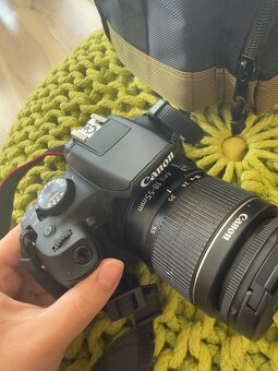 Zrkadlovka CANON eos 1300D - 13