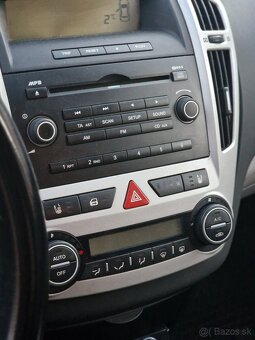 Kia Ceed combi 1.6i 90kw (benzin) + LPG - 13
