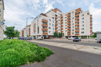 Kompletne zariadený 2-izbový byt s balkónom, parkovaním v su - 13