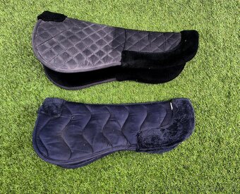 Podsedlovky rôzne značky - 13