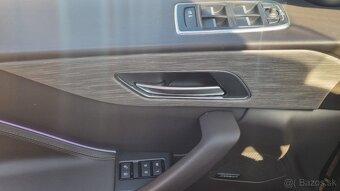 Jaguar F-Pace 20d AWD Portfolio - 13