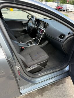 Volvo V40 D2 diesel 2017 - 13