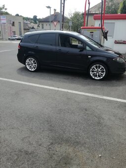 Altea XL 2.0 tdi - 13