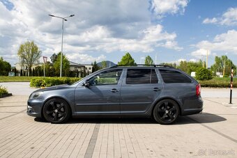 Škoda Octavia Combi 2.0 TFSI RS DSG - 13
