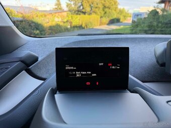 BMW i3 i3S 135Ah 2022 NAVI ADAPT. TEMPOMAT a ADAPT. LED - 13