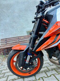 Ktm 1290 super duke R evo - 13