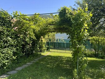 REZERVOVANÉ - CHATA S POZEMKOM, VEĽKÁ LODINA - 13