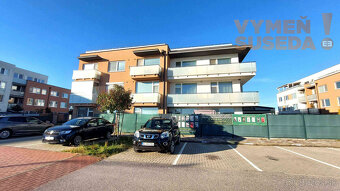 VYMEŇ SUSEDA - VÝNIMOČNÝ 1 IZB. KOMPLETNE ZARIADENÝ BYT s p - 13