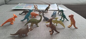 Figúrky zvieratiek (farma), dinosaury, plyšáci - 13