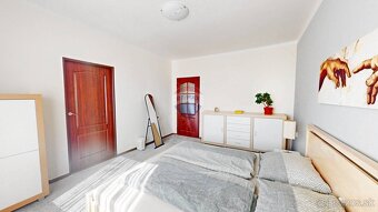 ✅ Priestranný rodinný dom v Bernolákove 245m2 - 13