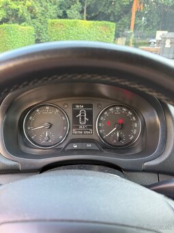 Škoda Fabia II 1.2 sportline - 13