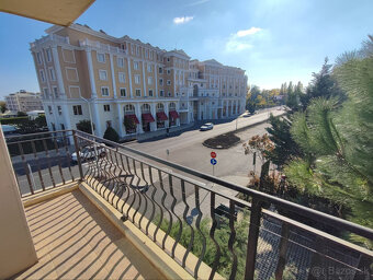EXKLUZÍVNE Celé poschodie s 6 jednoizbovými apartmánmi - 13
