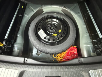 Opel Insignia Sports Tourer SW - 13