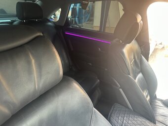 🟦 Predám Audi A8 D3 3.0 TDI Quattro 171 kw - 13