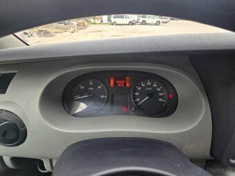 Predám Renault Master Valnik 2,5 dci. Kilometre  95689  SK - 13