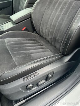 Škoda Superb Combi 2.0 Tdi DSG VIRTUAL Alcantara KESSY LED - 13