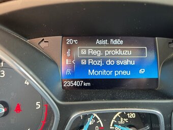 Ford Focus 1.5 TDCi 88kW, r. 2015, STK 7/2025 + zimné kolesá - 13