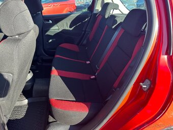 Peugeot 207 1.4 HDi Urban - 13