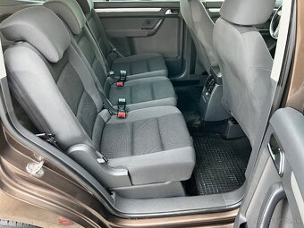 VW TOURAN 1.6TDi 77kW 2011 CR - 13