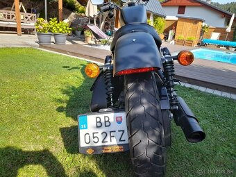 Harley Davidson Sportster 883 – výborný stav - 13