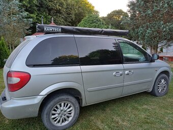 CHRYSLER VOYAGER + PRÍVESNÝ VOZÍK + MARKÍZA - 13