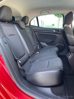 Renault Megane 1.2i 74 kW kúp. v SR / 70 000 km - 13
