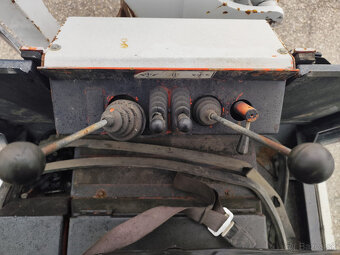 Mini traktor bager. 3650kg. - 13