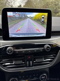 Ford Kuga 1.5 TDCi EcoBlue 120k Titanium X A/T - 13