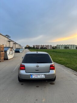 Golf 4 - 13