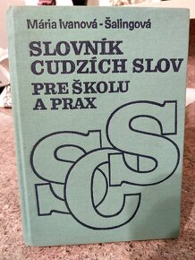 učebnice, slovníky... - 13