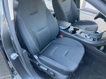 FORD MONDEO Combi 2.0d 140kW , 4x4 , automat , r.v.2020 - 13