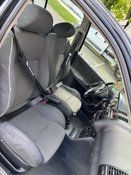 Volkswagen Polo 1.4 16V 2001 ✅ - 13