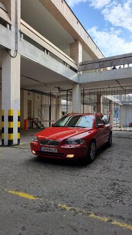 Volvo V70 P2 D5 120kw - 13