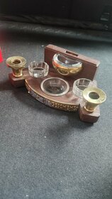 Staré veci z pôdy-staré figúrky, kordy, kalamar, šachovnice - 13