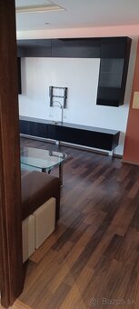 Predám 3-izbový byt Gelnica 74m2 - 13