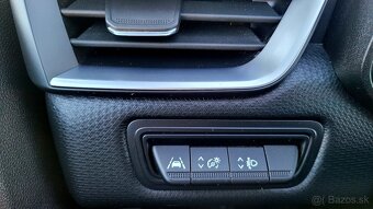 Renault Clio E- tech Hybrid 1,6i-67kw +35kw elektromotor - 13