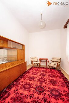 Rodinný dom s veľkým pozemkom 1620 m² – ideálny na prerábku - 13