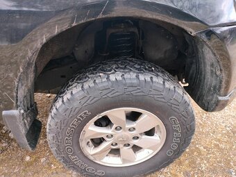 Predám Mitsubishi L200 - 13