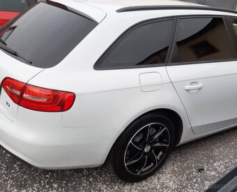 Audi A4 Avant 2.0 TDI - 13