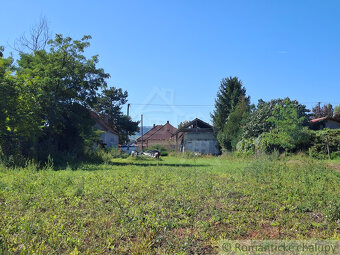 Pozemok s pôvodným domom na výstavbu rodinného domu v podu - 13