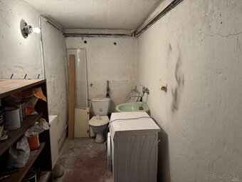 Priestranný rodinný dom v Ludrovej pri Ružomberku - 13