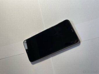Predám dva mobilné telefóny: Xiaomi Redmi Note 11 Pro 5G a R - 13