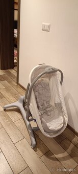 Chicco postieľka na kolieskach - 13