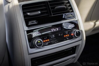 BMW Rad 7 G11 740d xDrive, 235kW, A8 - 13