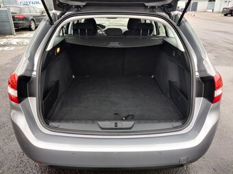 Peugeot 308 - 13